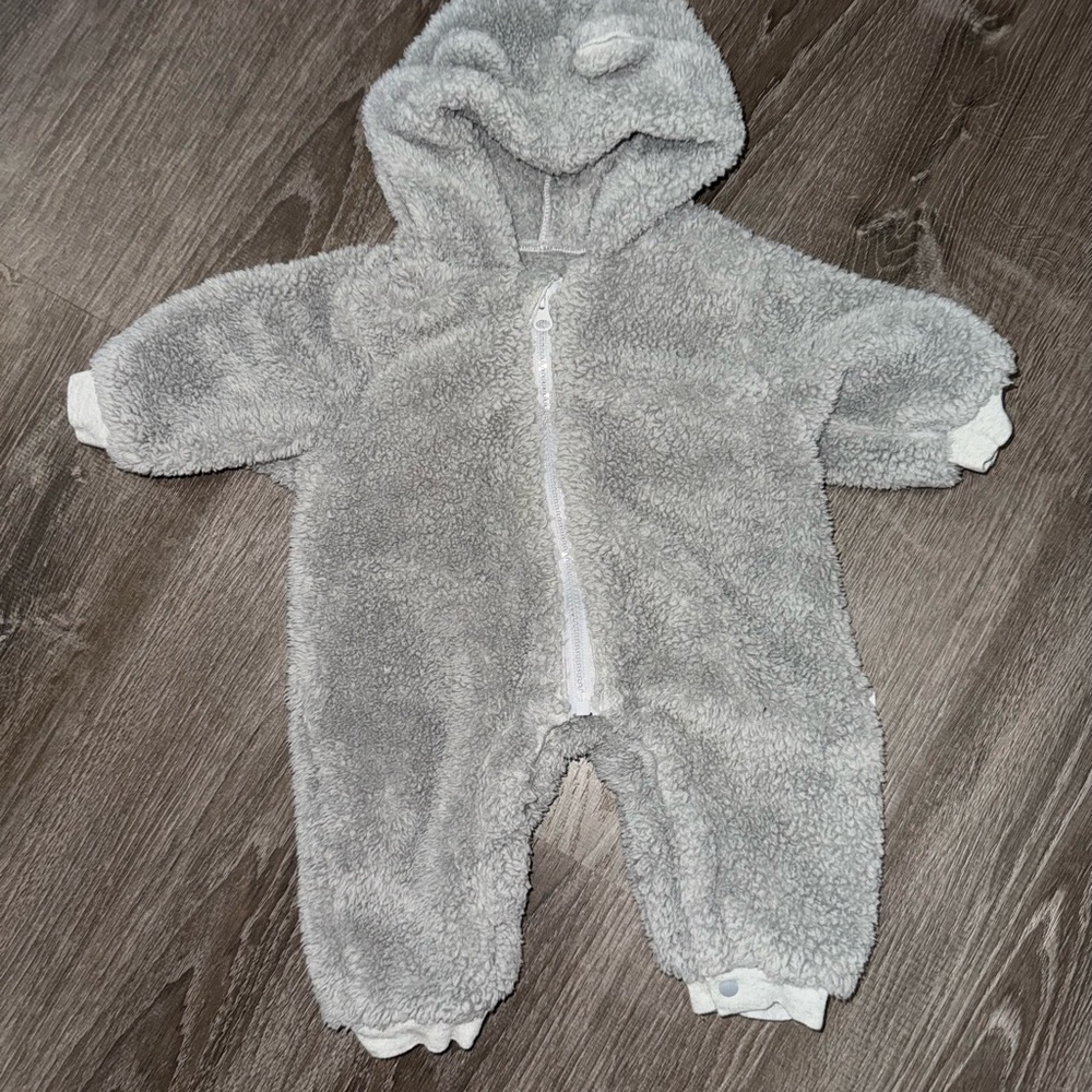 Gray Plush Fleece with Hood and Zipper